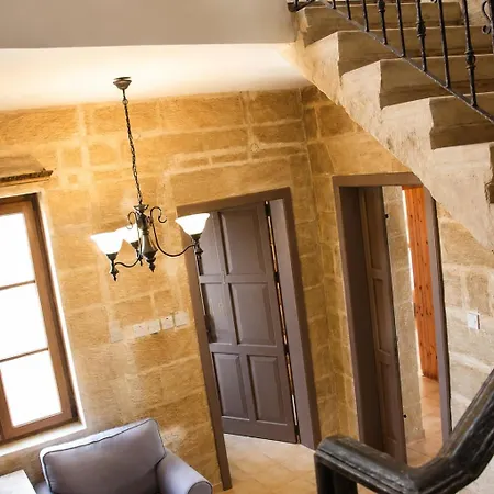 Charming Double With Pool In Marsaxlokk