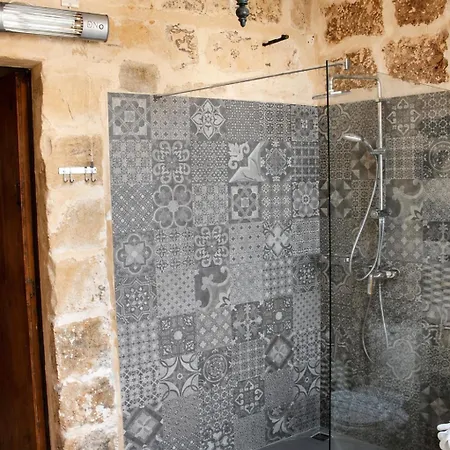 Charming Double With Pool In Séjour chez l'habitant *