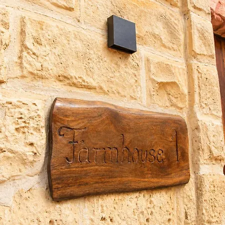 Charming Double With Pool In * Marsaxlokk